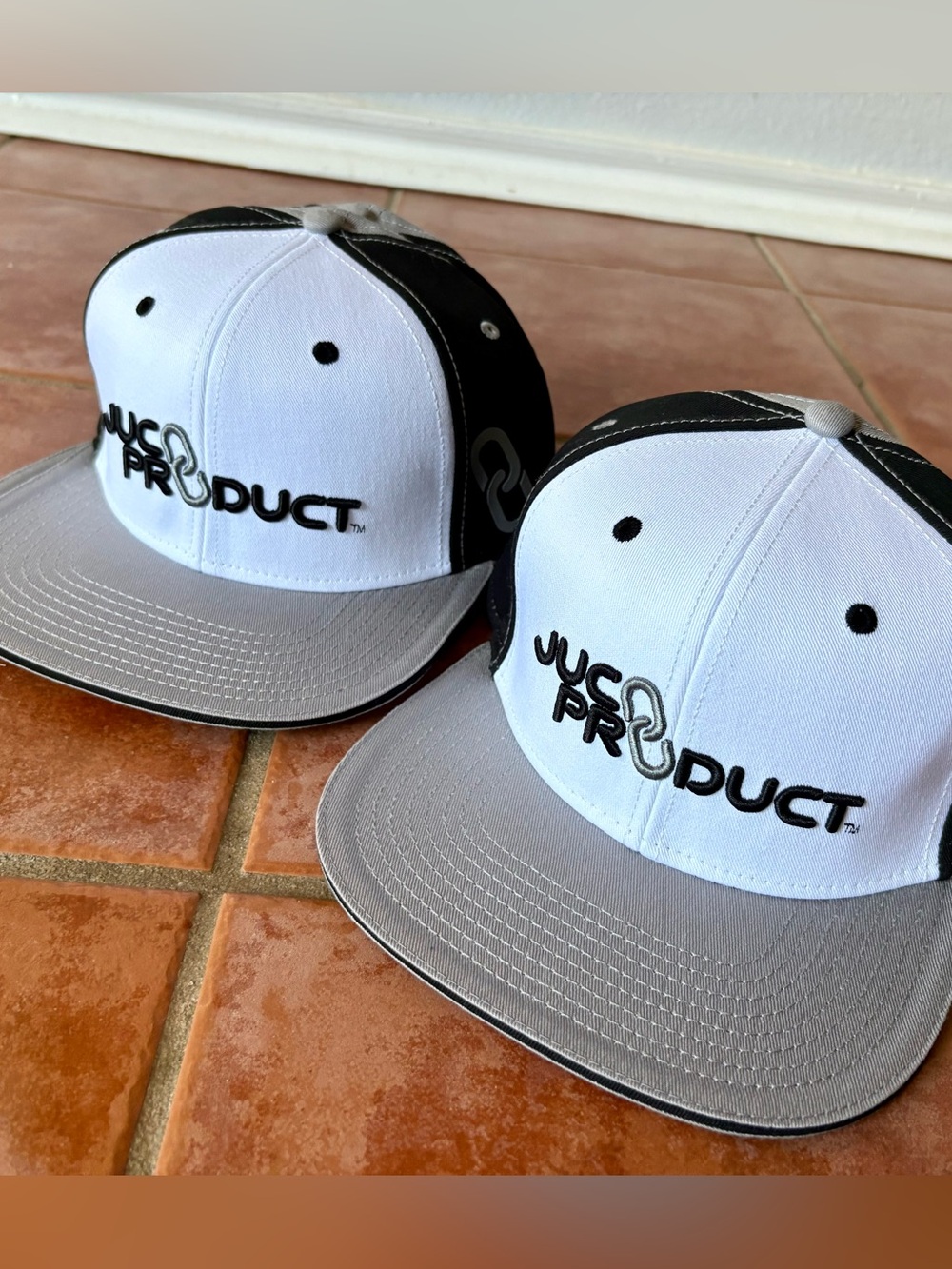 JUCO PRODUCT Baseball JUCO PRODUCT Fitted Two-Tone 3pk White Black Grey Ba